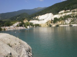 Sutovo natural lake