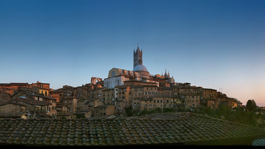 Siena, ph. by Tango7174, via Wikipedia