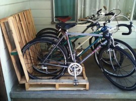 Bike holder made of pallets