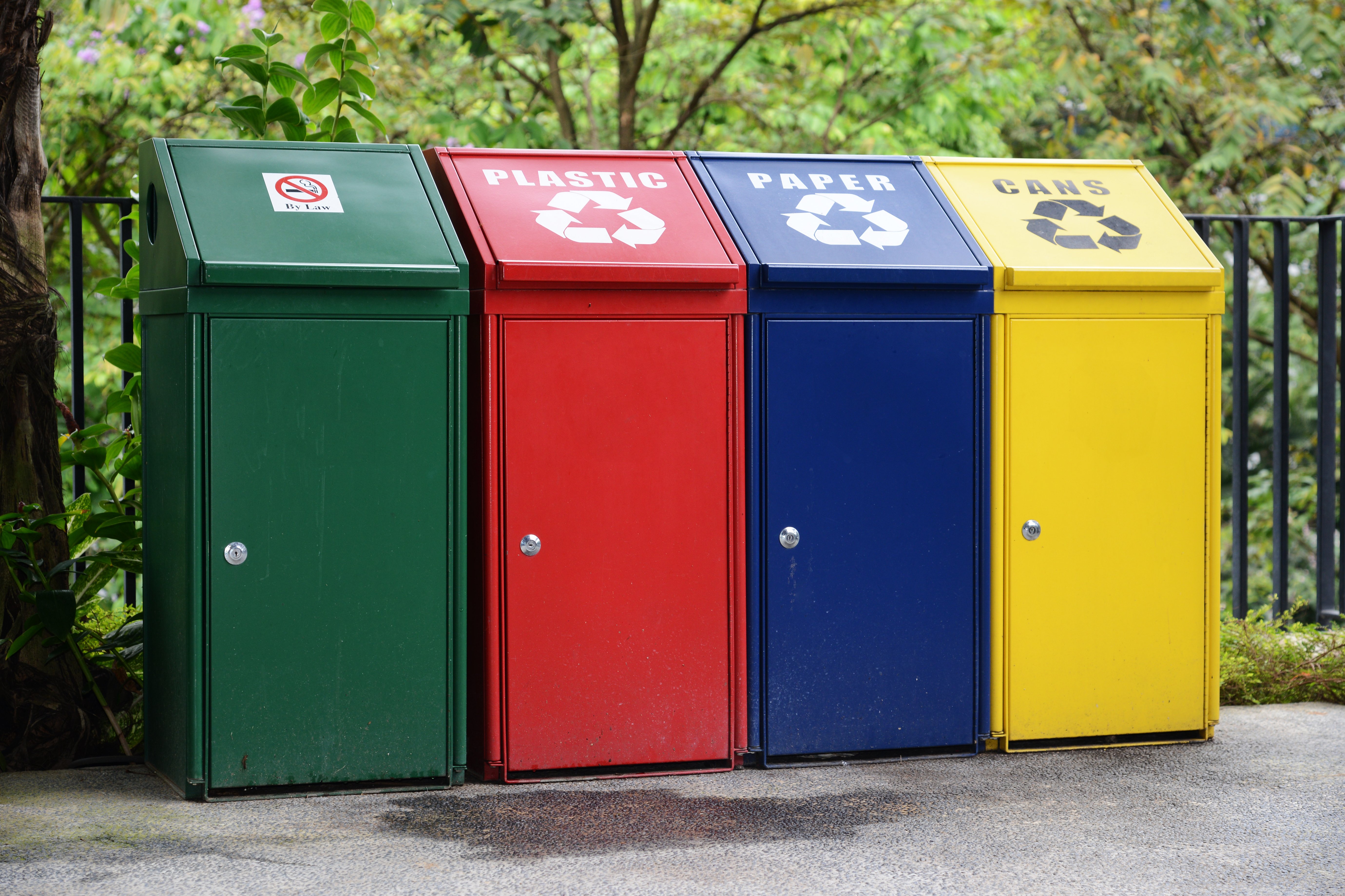 recycling bins: reducing waste in holiday