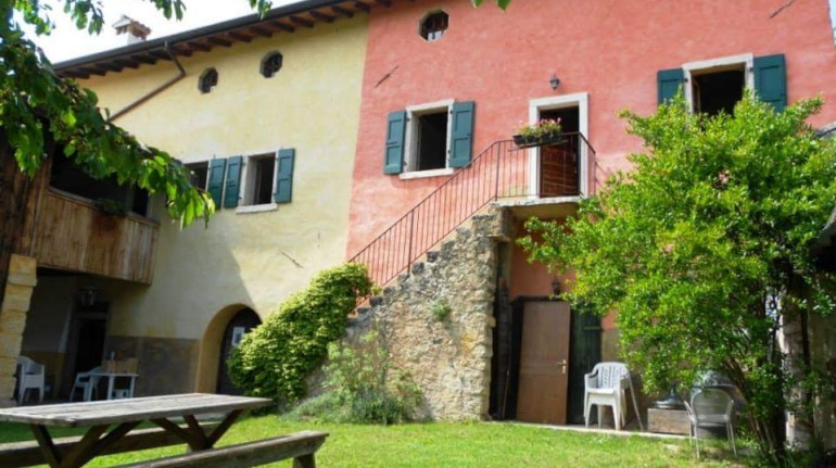 organic farmhouse Il Rovero, Lake Garda