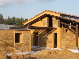 Casa Mattia is the first B&B in straw throughout the Lazio region