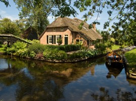 Giethoorn, the village without roads