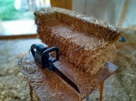 Holidays in a straw house - B&B ecofriendly Al Gufo Saggio Italy