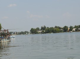 Senecke jazera natural pool