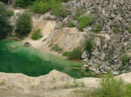 Sutovo lake, one of the best natural pools in Slovakia