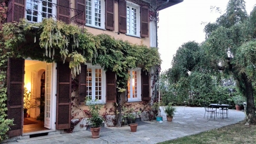 B&B Gli Specchi, along the road of colors and flavors, Turin