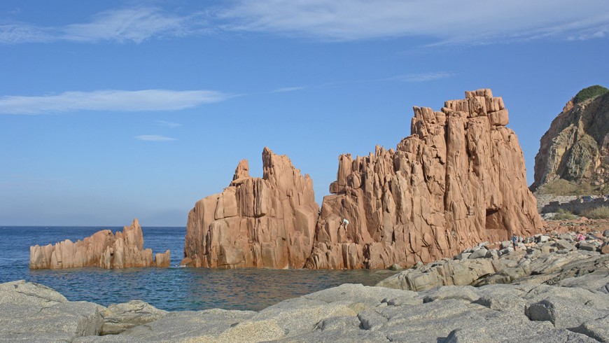 Red rocks of Arbatax, photo by Wikimedia Commons