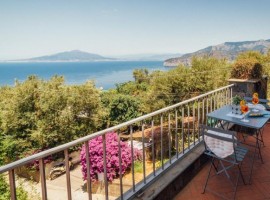 View of the Gulf of Naples from Villa Carolina Country House