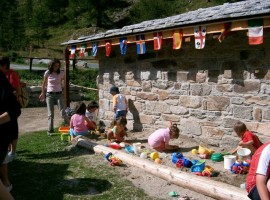 Playground for children at Piccolo Paradiso
