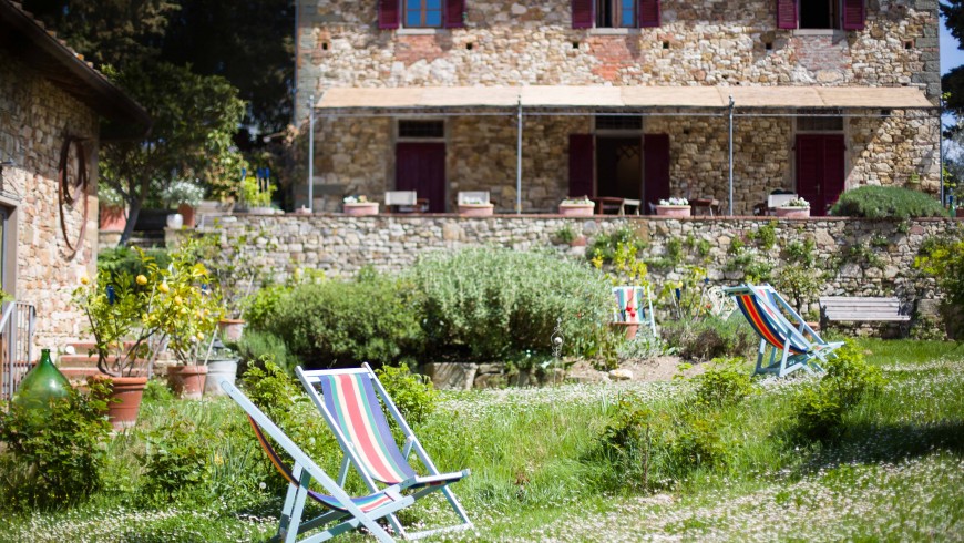 Hammocks and moments of relaxation at B&B Ancora del Chianti