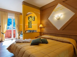 Cozy and comfortable rooms at the Hotel La Serenella
