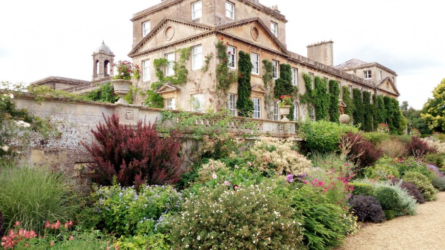 Discovering the house and the garden of Bowood