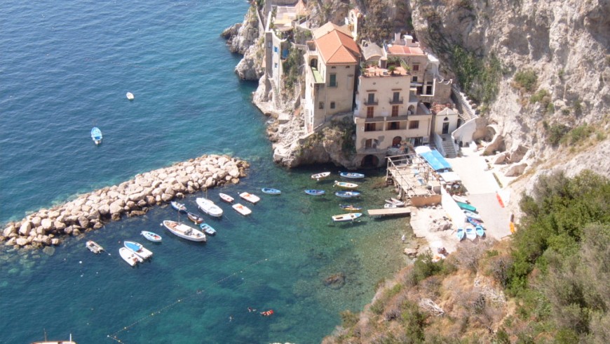 Conca dei Marini, the village between rocks and sea
