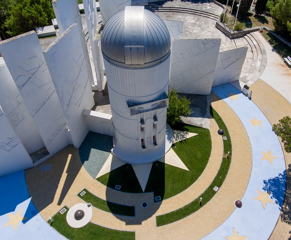 Stargazing in observatory Makarska