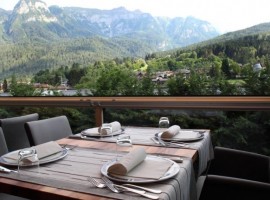 Hotel dot cycling holiday in Adamello Brenta Park