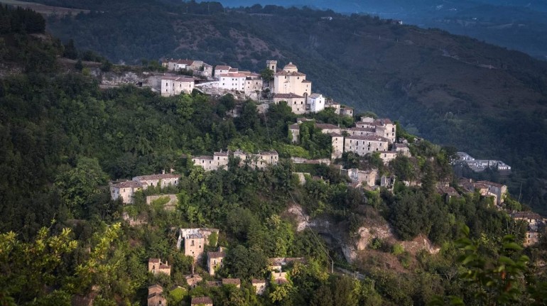 A feudal castle in Pollino National Park