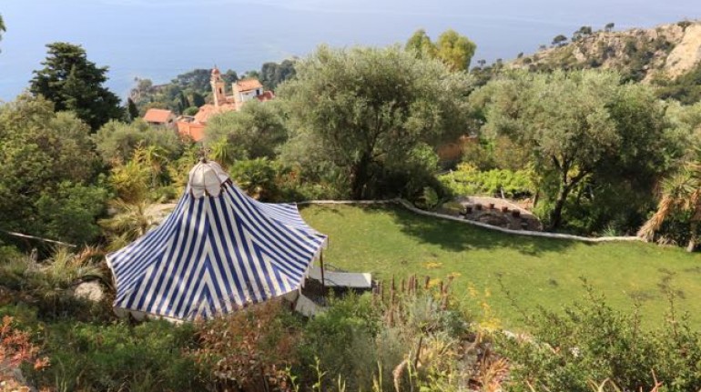 A group holiday on the Ligurian sea