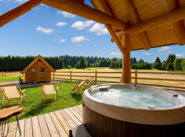 View of the courtyard and the hydromassage hot tub
