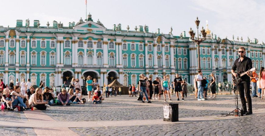 green itineraries in saint petersburg, winter palace