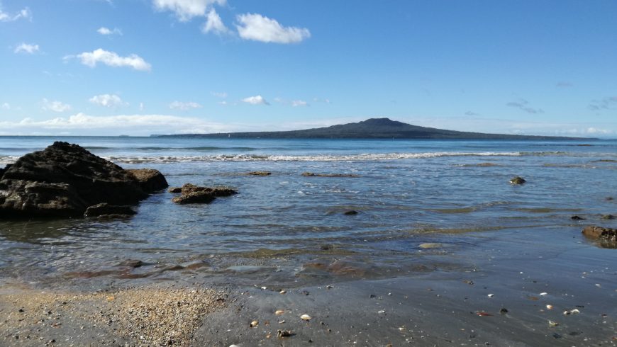 Takapuna beach, beaches New Zealand