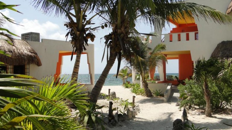 Eco-hotel on a Mexican beach