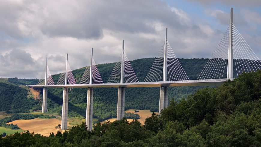 Viaduct millau