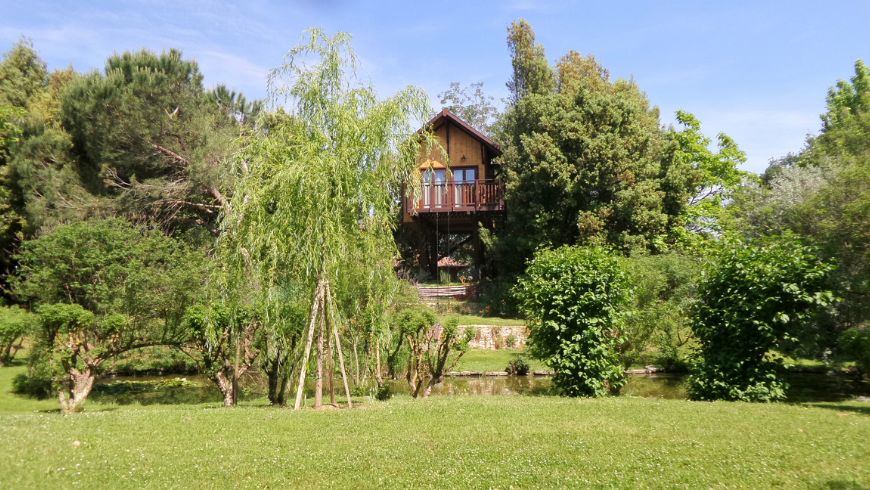 Eco-friendly accommodation and Treehouse in Italy
