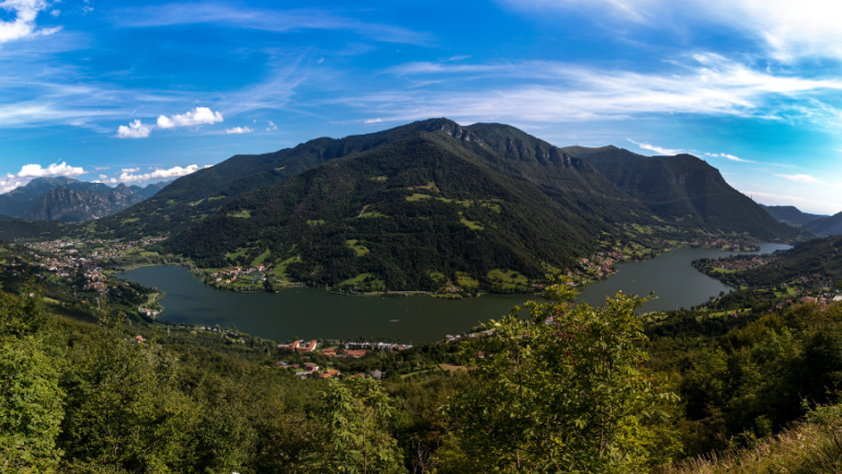 a view of lake Endine from Ranzanico
