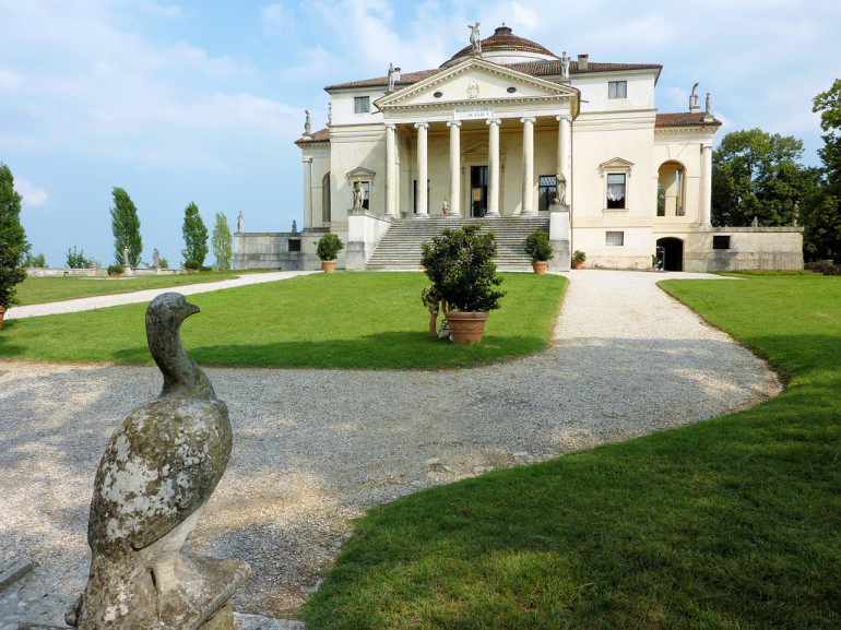 one of Palladio villas with its gardn alla around