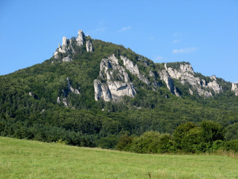 Sulov Rocks (Sulovske skaly )