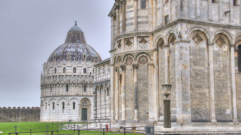 Pisa, Piazza dei Miracoli, one of the Unesco sites in Tuscany